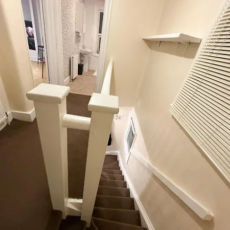 Brixton Apartment-2